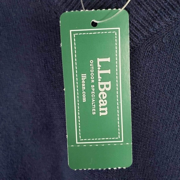 LL Bean Sweater Men’s Size XXL Navy Blue CashmereCotton Pullover V-Neck Knit New - Picture 8 of 9